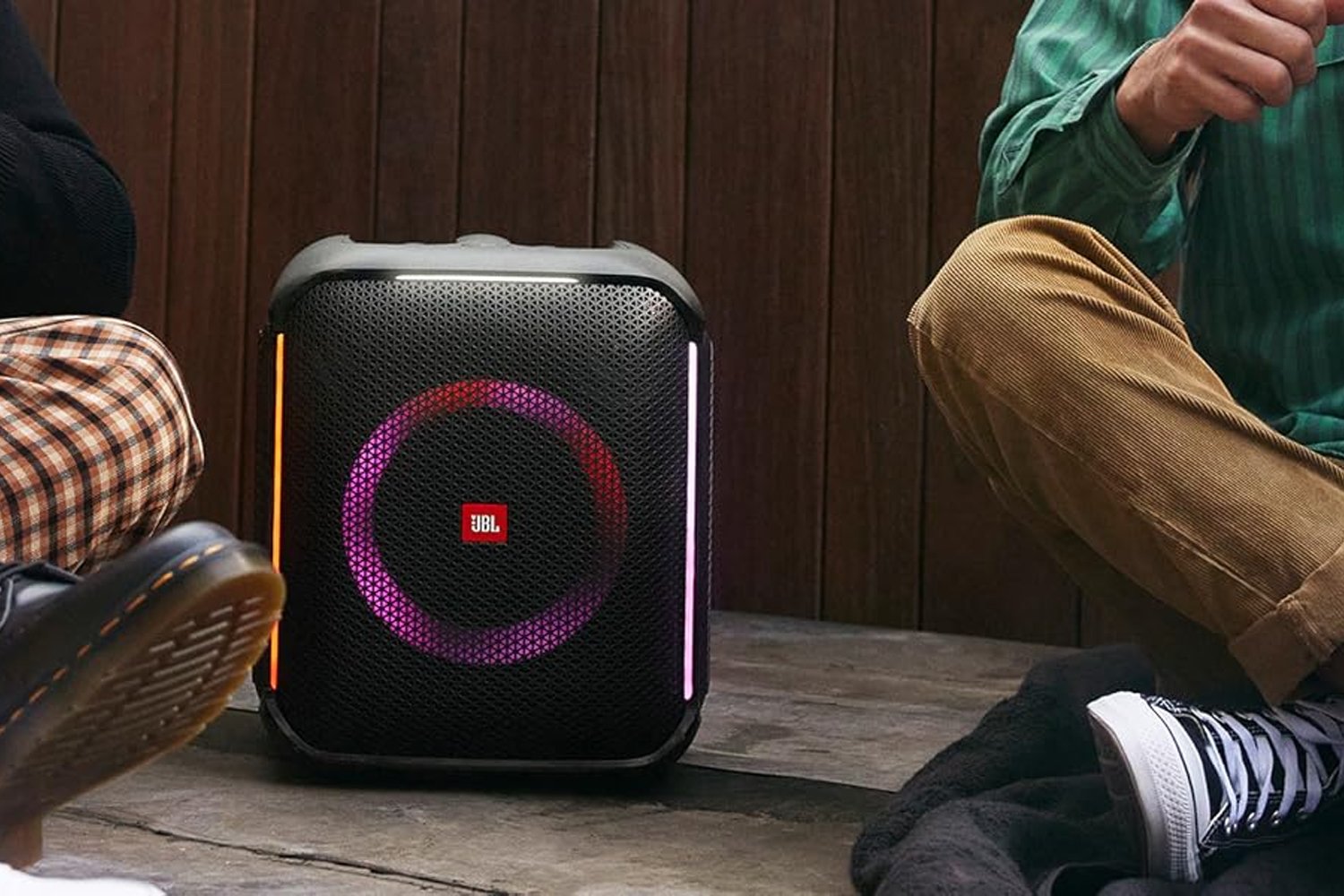 JBL PartyBox Encore: Spring into Sound with Unbeatable Savings!