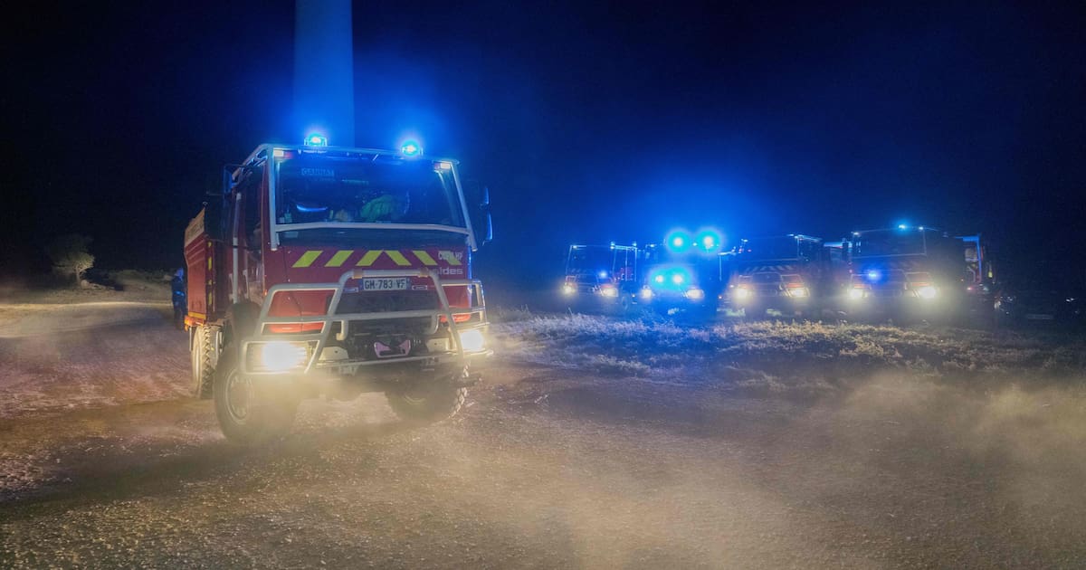 Major Wildfire Rages in Aude, France: Over 600 Hectares Consumed