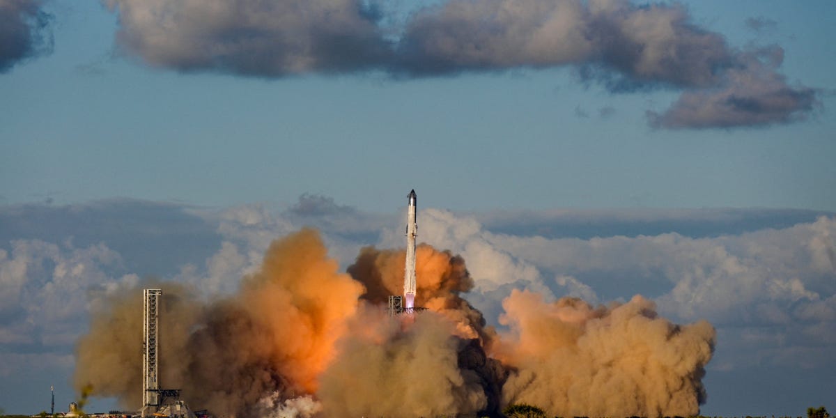 SpaceX IPO: Unpacking the S-1 Filing, Sky-High Valuations, and Musk's Market Megatons!